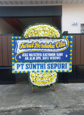 Papan Bunga Duka di Candimulyo